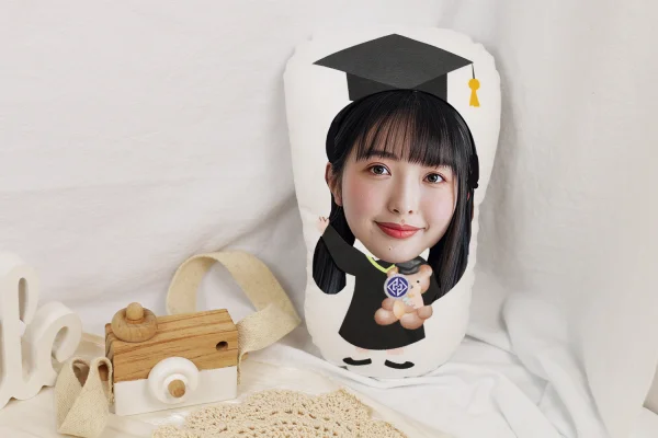 畢業季限定 | 客製學士服娃娃